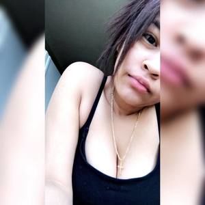 Meet your Posher, Stephania